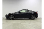 $22998 : Toyota 86 2017 2dr Coupe 6A thumbnail