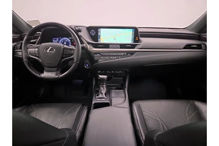 $25998 : Lexus ES 300h 2019 Luxury 4d image 9