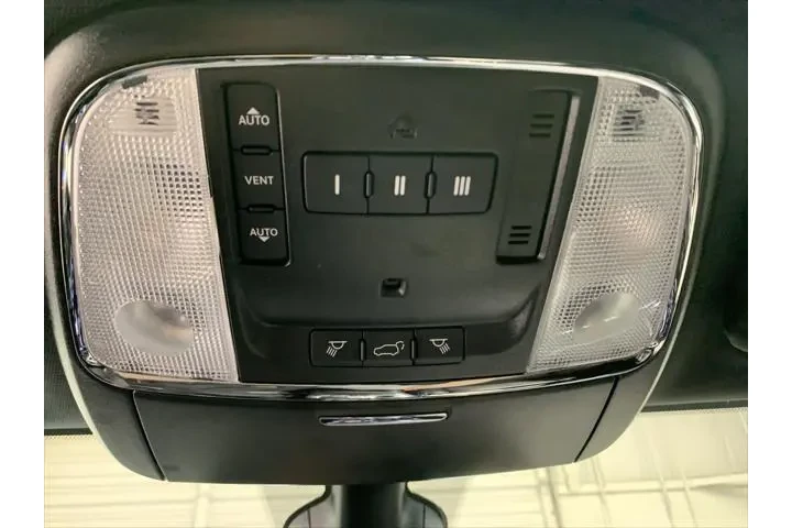 $24989 : Jeep Grand Cherokee 2020 4x4 image 9