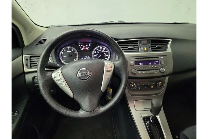 $12998 : Nissan Sentra 2014 S 4dr Sed image 10