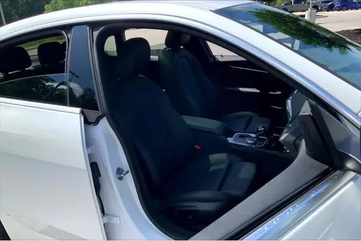 $26955 : BMW 2 Series 2024 AWD 228i x image 8