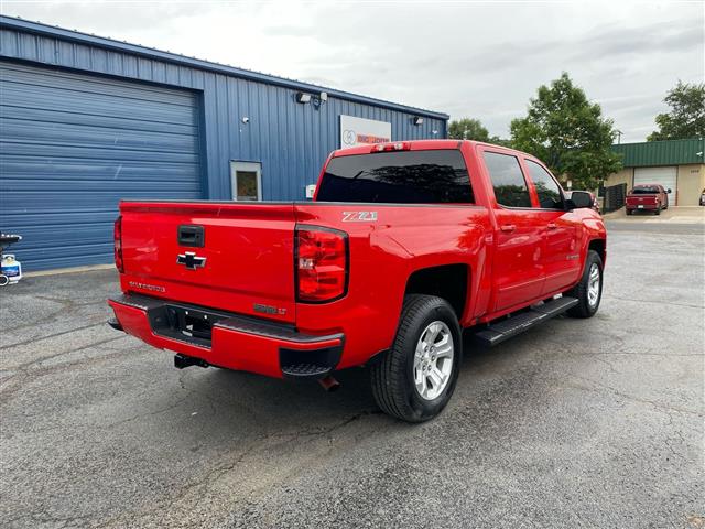 $31488 : 2017 Silverado 1500 LT Z71, C image 8