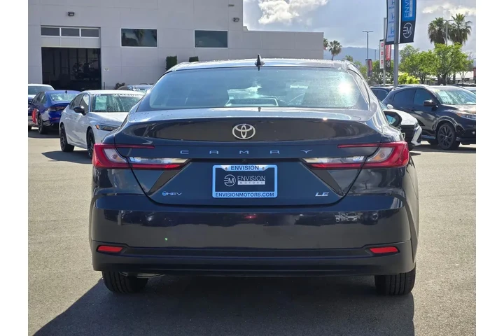 $28588 : Toyota Camry 2025 SE 4dr Sed image 7