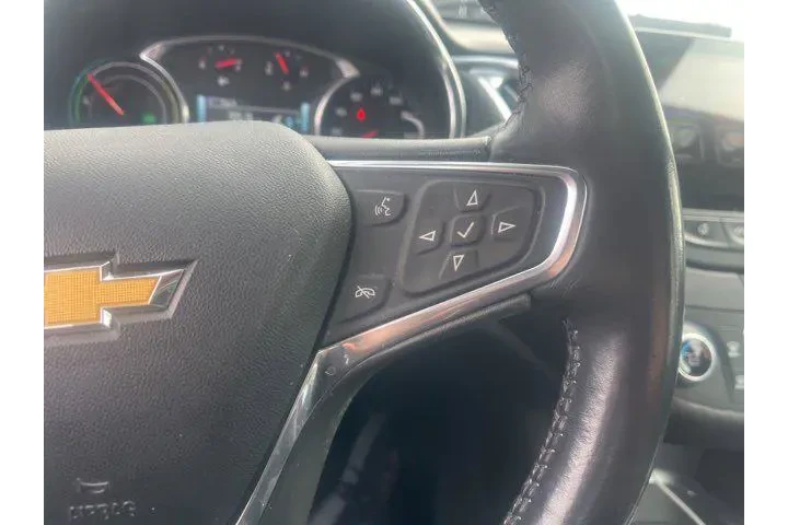 $13725 : Chevrolet Malibu 2018 Hybrid image 9