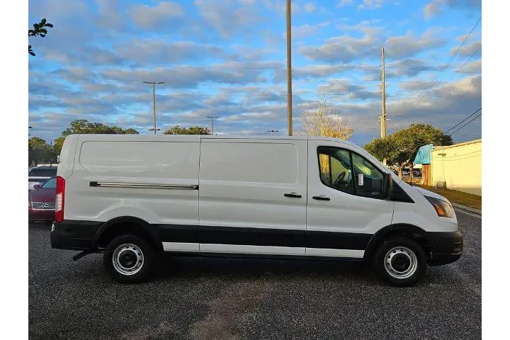 $40000 : Ford Transit 2024 350 3dr SW image 6