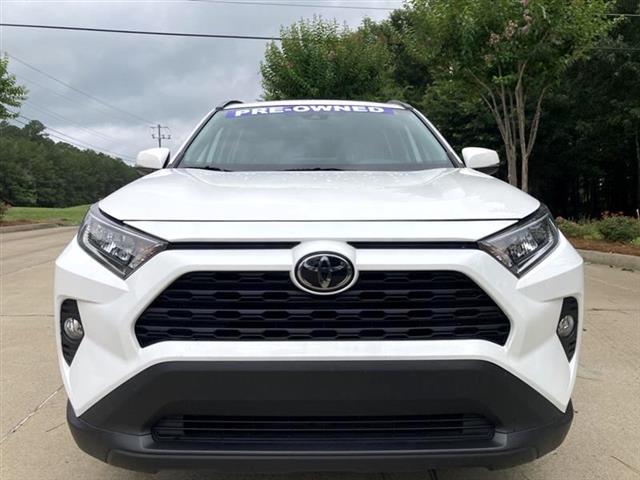 $25780 : 2021 RAV4 XLE image 2