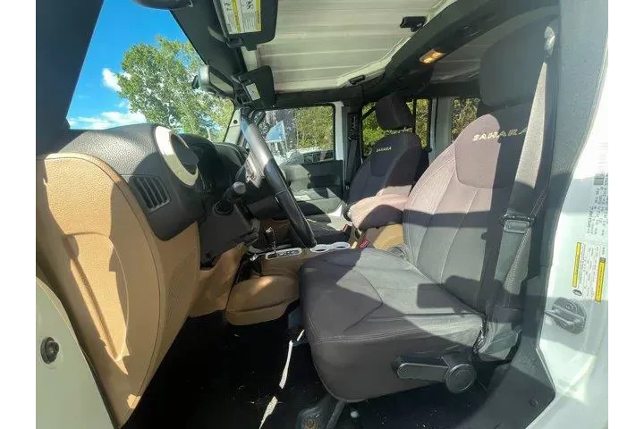 $14998 : Jeep Wrangler Unlimited 2013 image 5