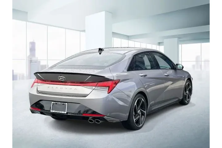 $22999 : Hyundai ELANTRA 2023 N Line image 4