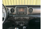 $25190 : Jeep Wrangler 2020 4x4 Sport thumbnail