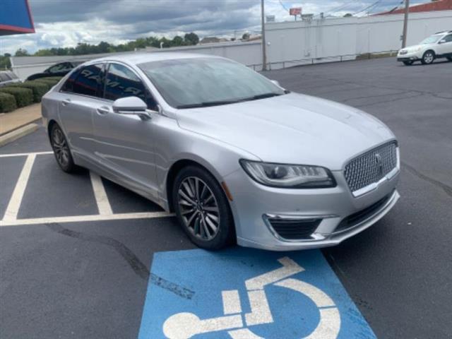 2018 MKZ image 1