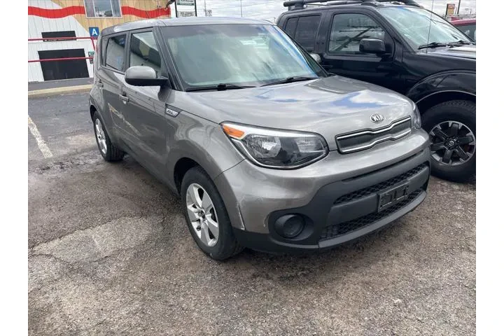 $12433 : Kia Soul 2018 4dr Crossover image 2