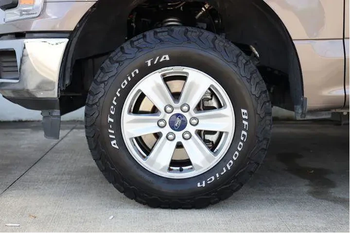 $27898 : Ford F-150 2020 4x2 XL 2dr R image 10