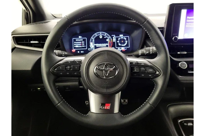 $36998 : Toyota GR Corolla 2024 AWD C image 10