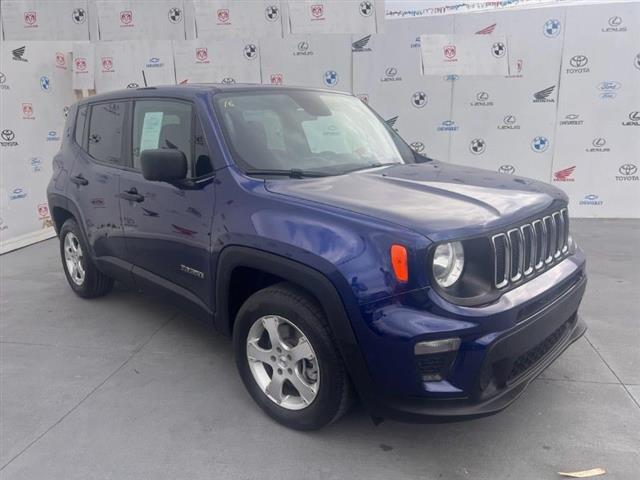 $18995 : Used 2019 Renegade Sport FWD image 1