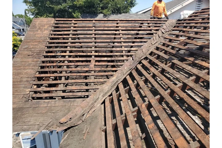 C&S ROOFING SE HACE REPARACION image 5