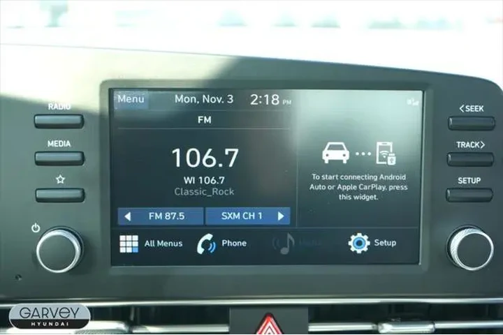 $20921 : Hyundai ELANTRA 2023 SEL 4dr image 8