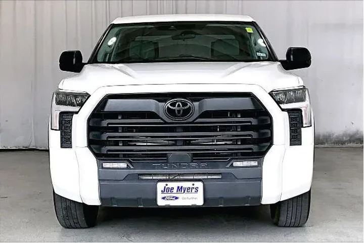 $33161 : Toyota Tundra 2022 4x2 SR5 4 image 3
