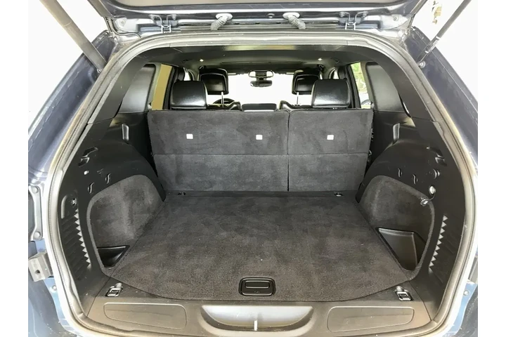 $20747 : Jeep Grand Cherokee 2021 4x4 image 8