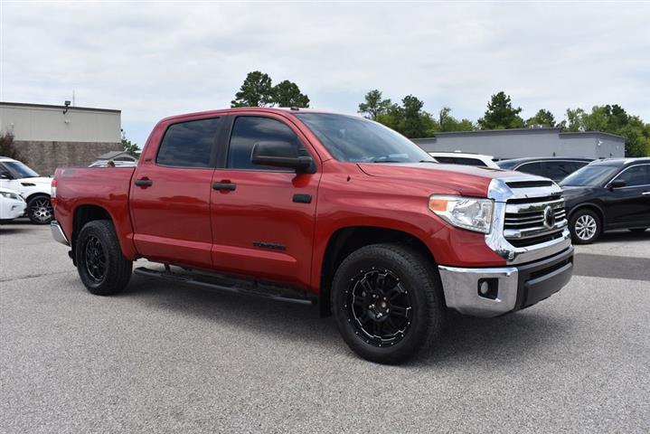 2017 Tundra SR5 image 2