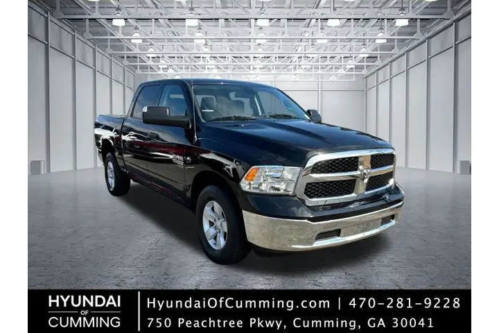 $28986 : Ram 1500 Classic 2023 4x4 SL image 1
