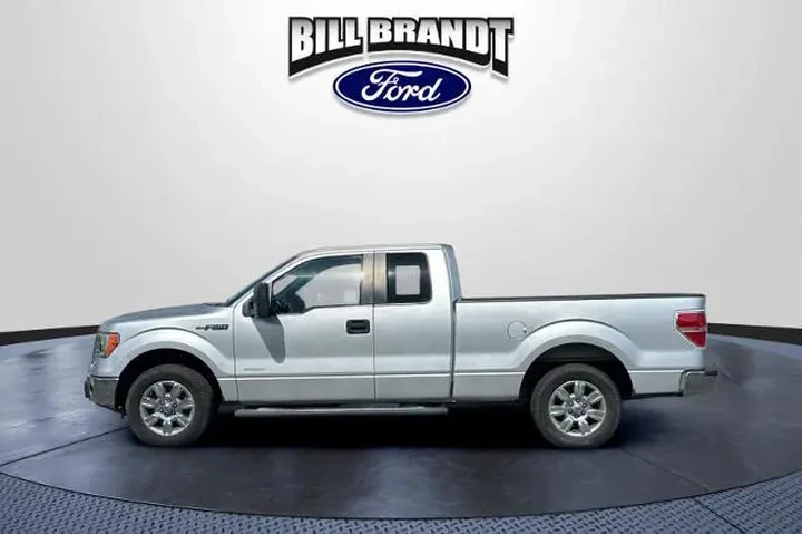 $17995 : Ford F-150 2011 4x2 XLT 4dr image 4