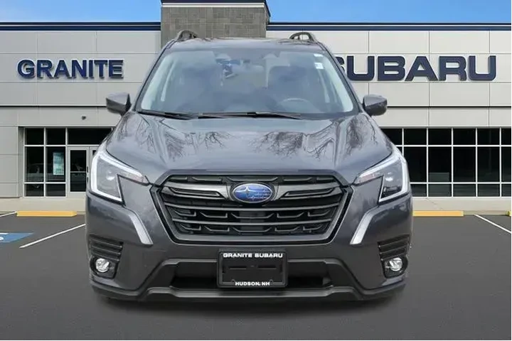 $28727 : Subaru Forester 2024 AWD Pre image 4