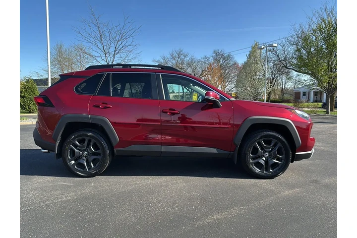 $35000 : Gold Certified 2023 RAV4 Adve image 10