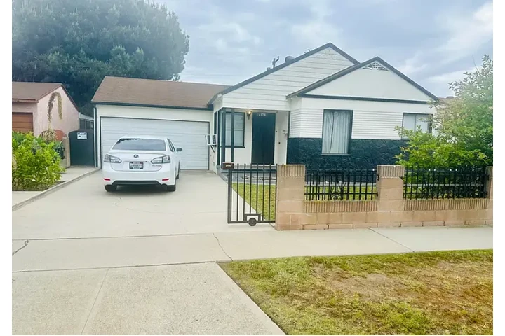 $2590 : Hermosa casa🏠en Long Beach 🏠 image 1