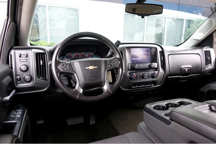 $19995 : 2018 Silverado 1500 2LT image 5