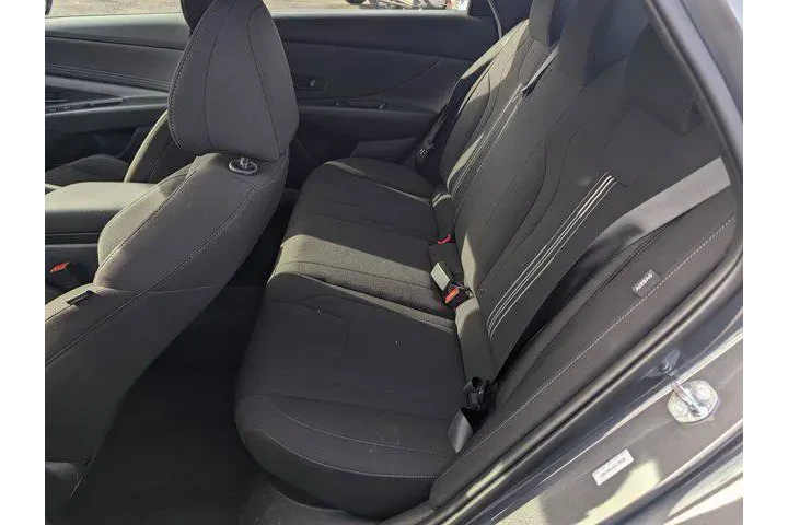 $25999 : Hyundai ELANTRA Hybrid 2025 image 8