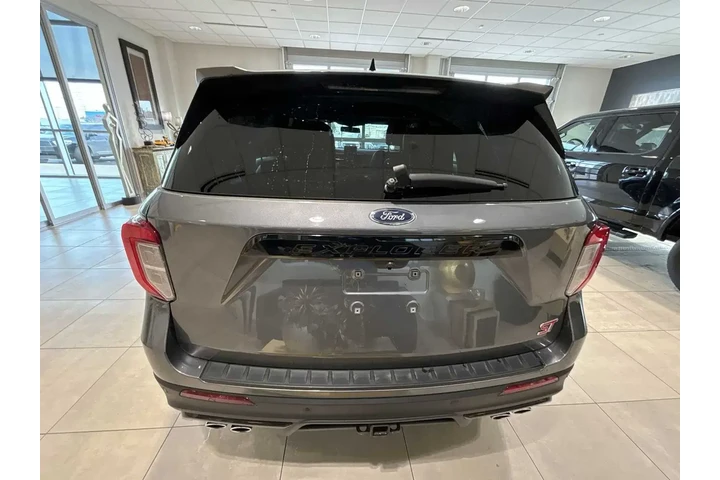 $36987 : Ford Explorer 2022 AWD ST 4d image 4