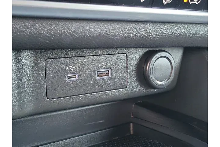 $22900 : Nissan Rogue 2023 SV 4dr Cro image 10