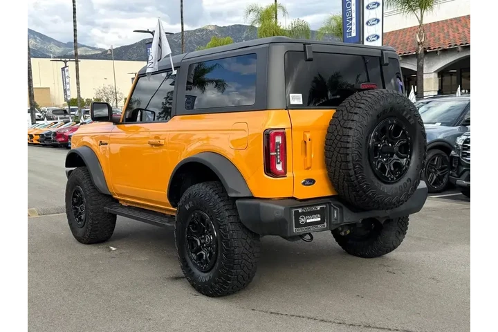 $35879 : Ford Bronco 2022 4x4 Base Ad image 7