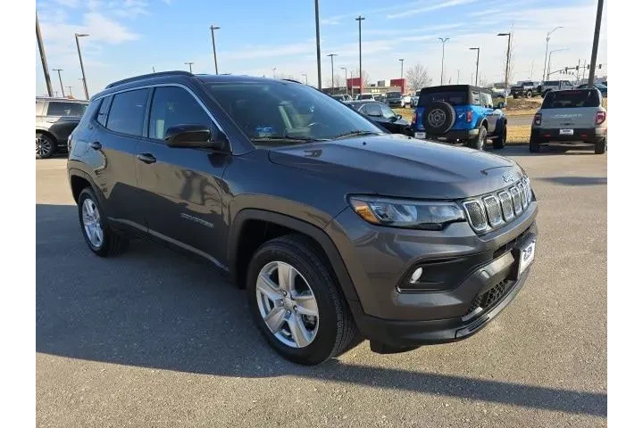 $21000 : Jeep Compass 2022 4x4 Latitu image 7