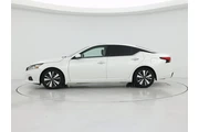 $20998 : Nissan Altima 2020 2.5 SL 4d thumbnail
