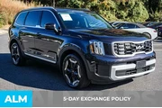 $35420 : Kia Telluride 2025 S 4dr SUV thumbnail