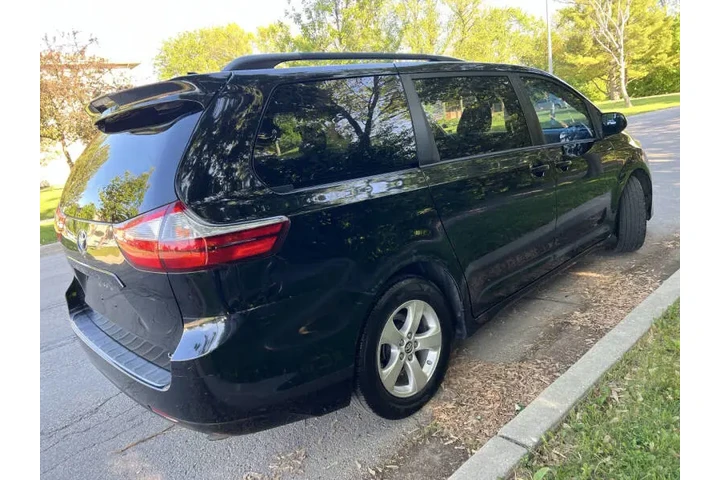 $15997 : 2018 Sienna LE Mobility 7-Pas image 7
