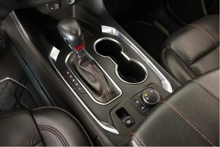 $27990 : Chevrolet Traverse 2022 4x4 image 8