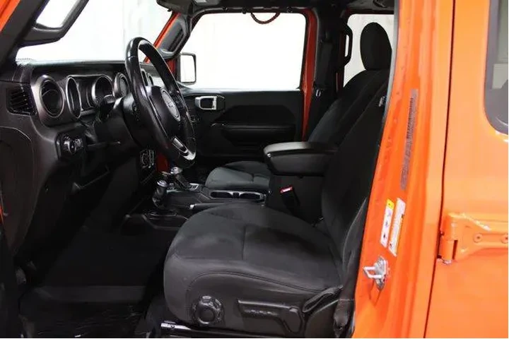 $31972 : Jeep Wrangler Unlimited 2019 image 3