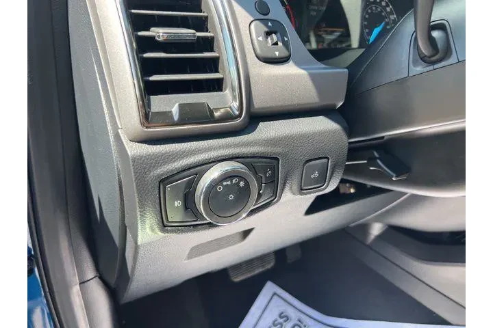 $31986 : Ford Ranger 2023 4x4 XLT 4dr image 8