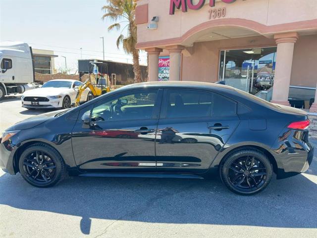 $25995 : Pre-Owned 2021 Corolla LE Sed image 9