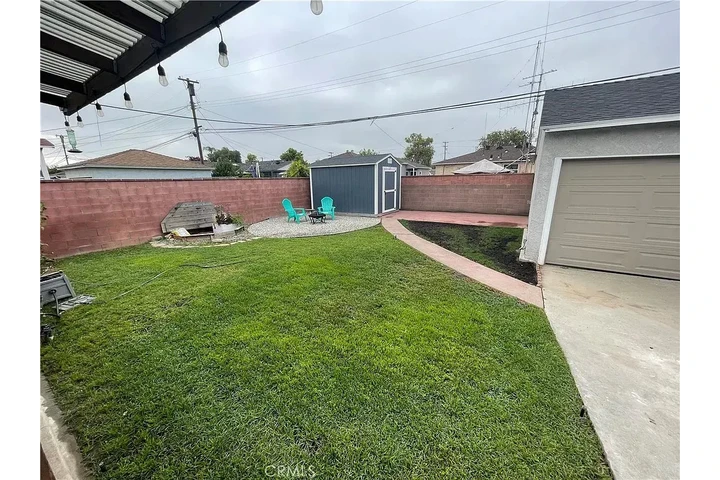 $900 : Beautiful Home...LAKEWOOD,CA image 8