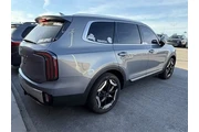 $36588 : Kia Telluride 2024 EX 4dr SU thumbnail