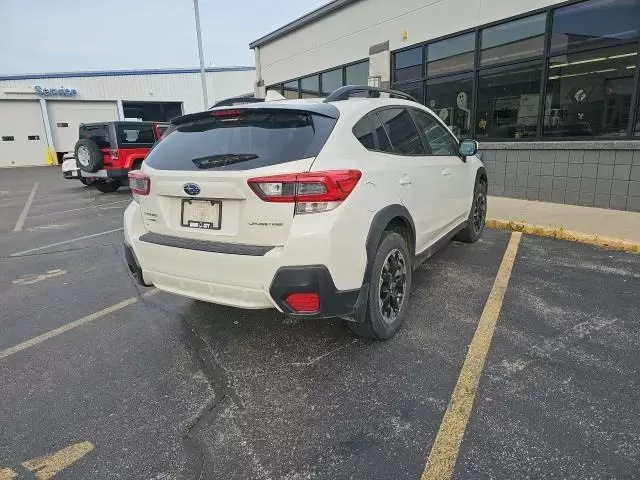 $20690 : Pre-Owned 2021 Crosstrek Prem image 3