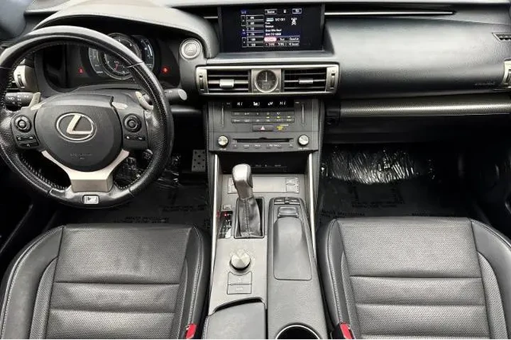 $18994 : Lexus IS 200t 2016 4dr Sedan image 5