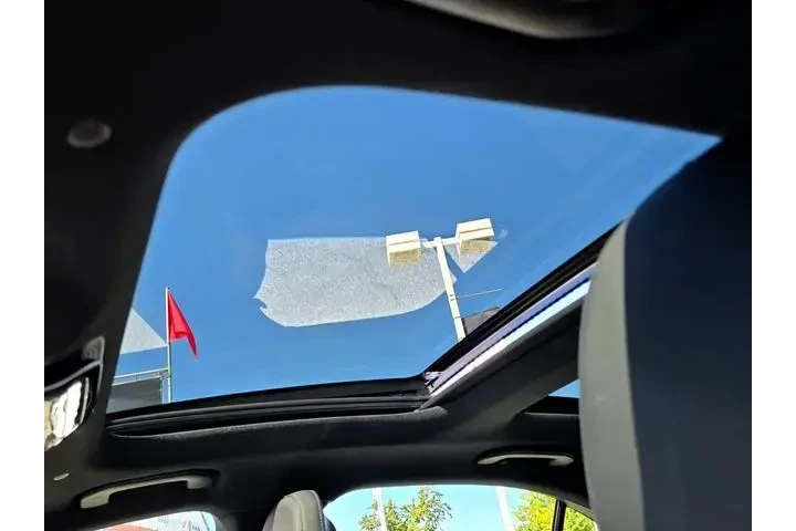 $37177 : Mercedes-Benz C-Class 2025 A image 10