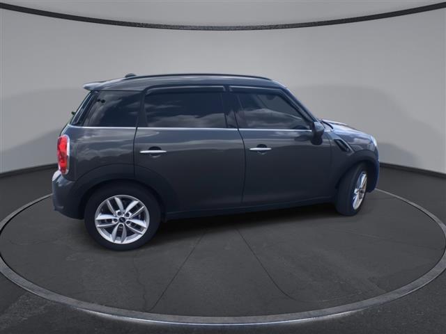 $9400 : PRE-OWNED 2014 COOPER COUNTRY image 9