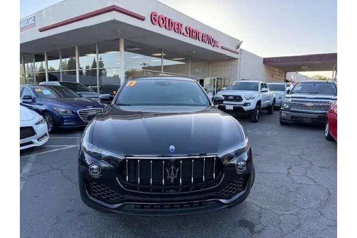 $23227 : Maserati Levante 2017 AWD 4d image 2