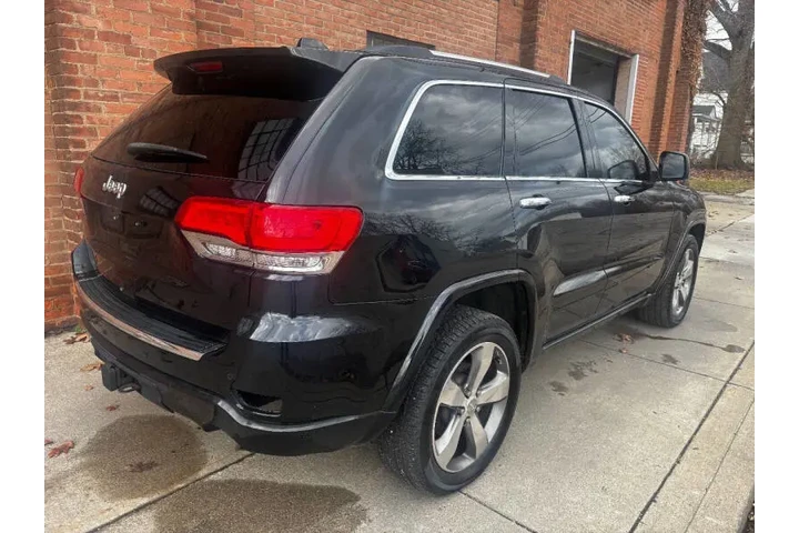 $12000 : 2015 Grand Cherokee Overland image 5