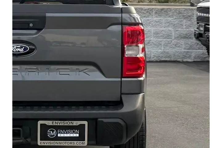 $31995 : Ford Maverick 2025 AWD XLT 4 image 8